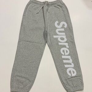 Grey Supreme Sweatpants Size Medium